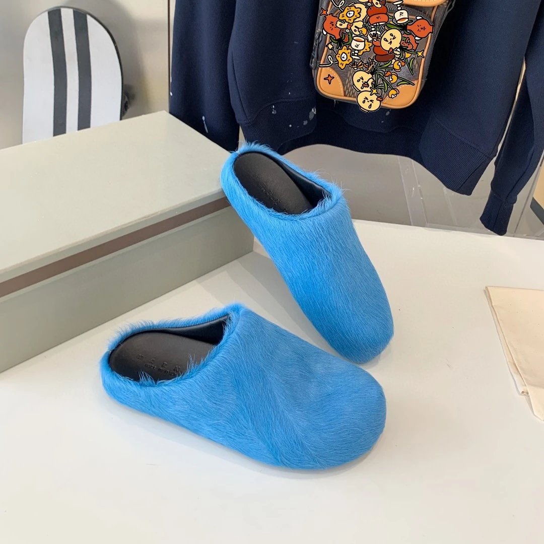 Marni Slides · 5