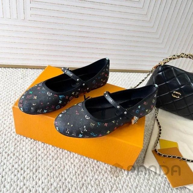LV Shoes: seller detail photo 14