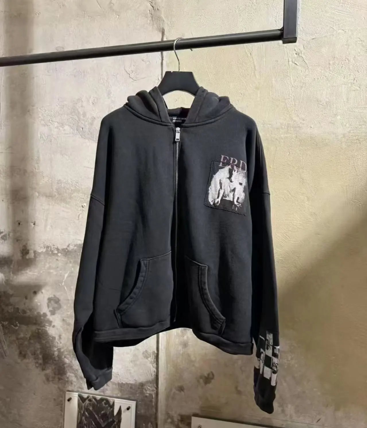 3589 Washed Black