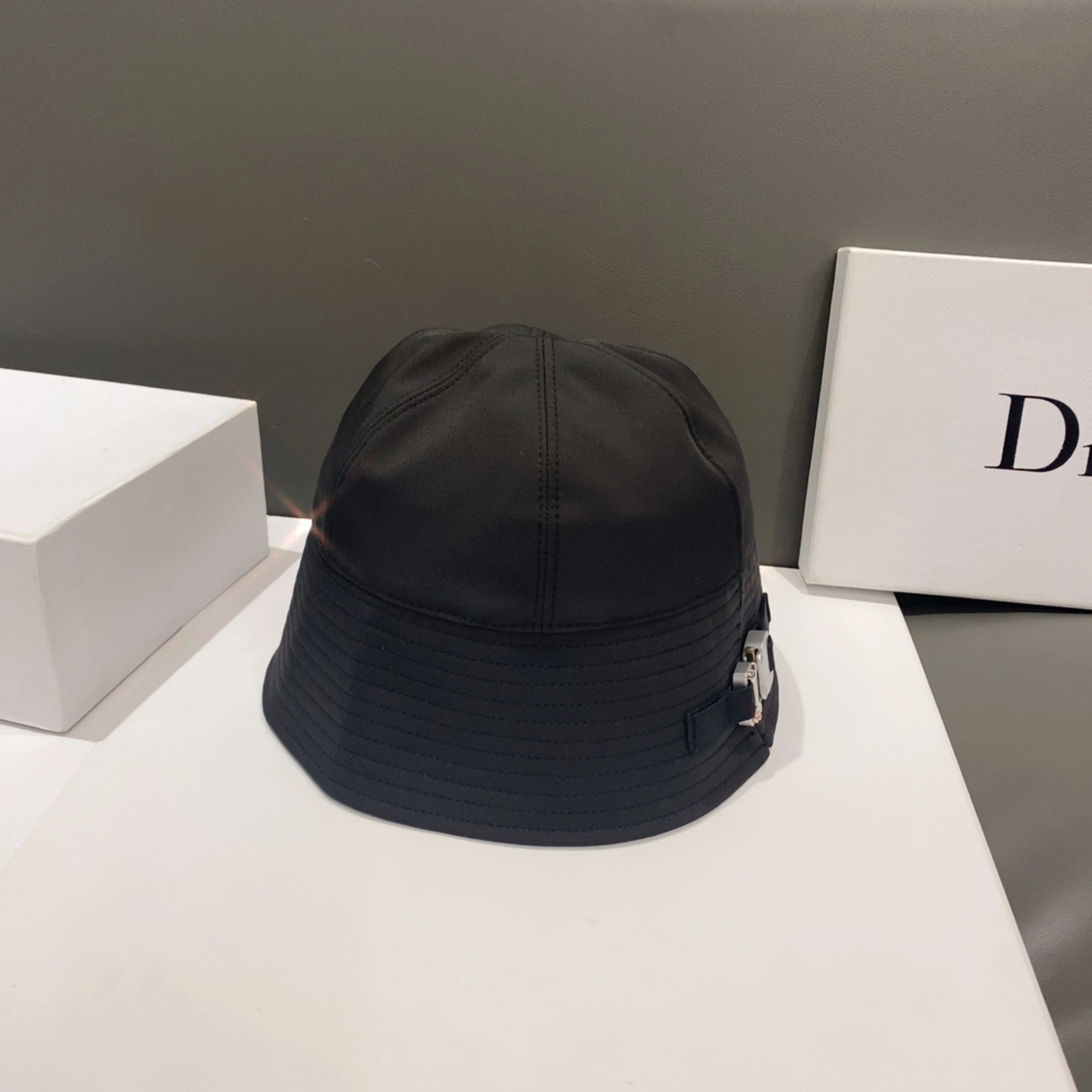 Bucket Hat · 2
