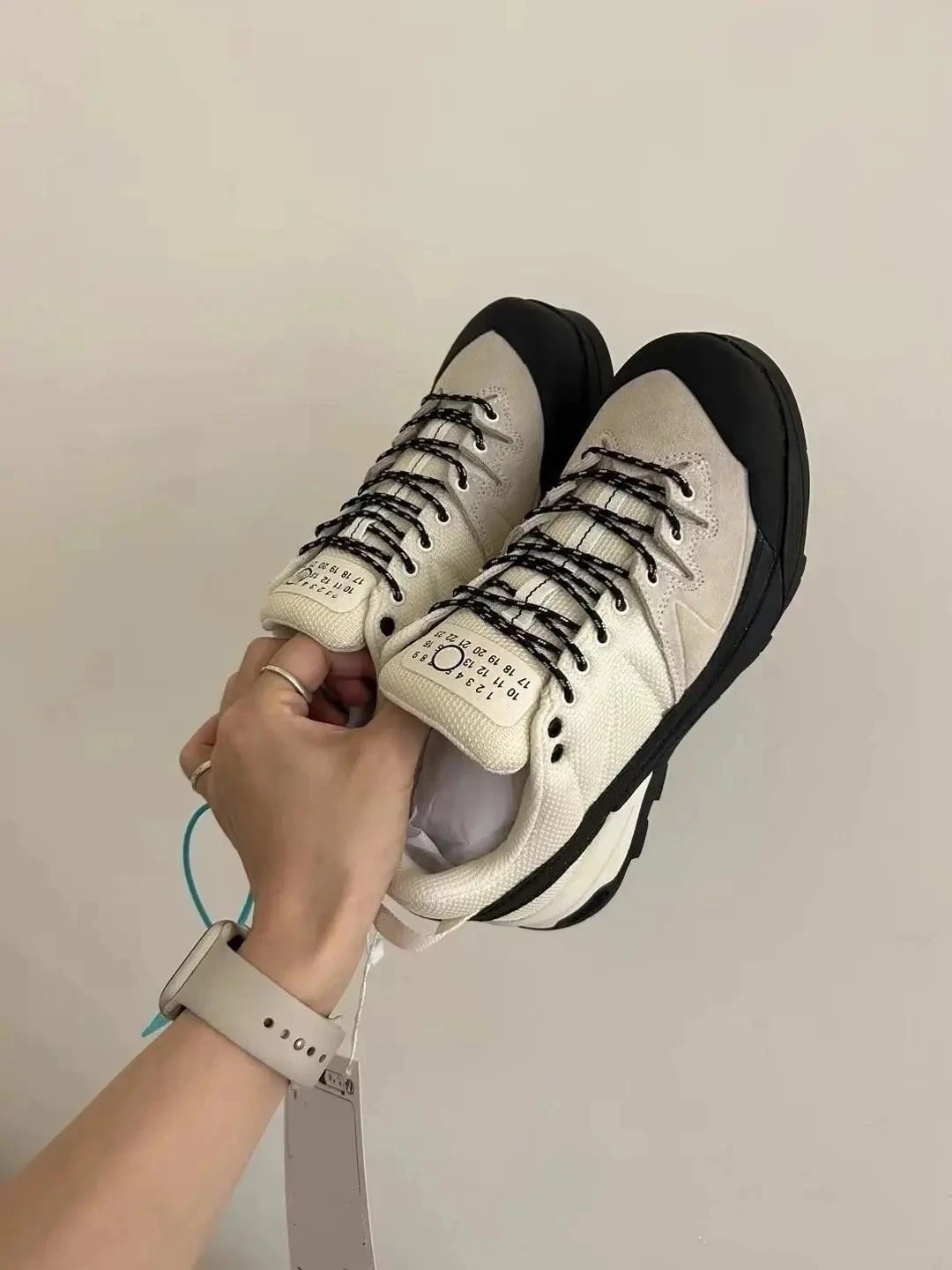 Thick-Soled Low-Top Shoes For Men And Women · 6