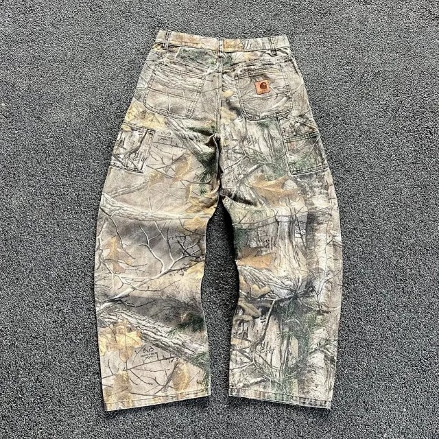 Akimbo Realtree Jeans: seller detail photo 1