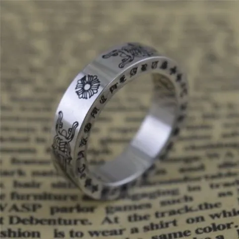 Design Engraved Floral and Script Band Ring Silver Jewelry - 1
