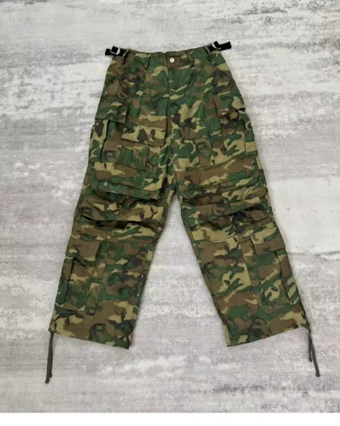 Design Oversized Hoodie with Gray Camo Cargo Pants and Chunky Boots - 4