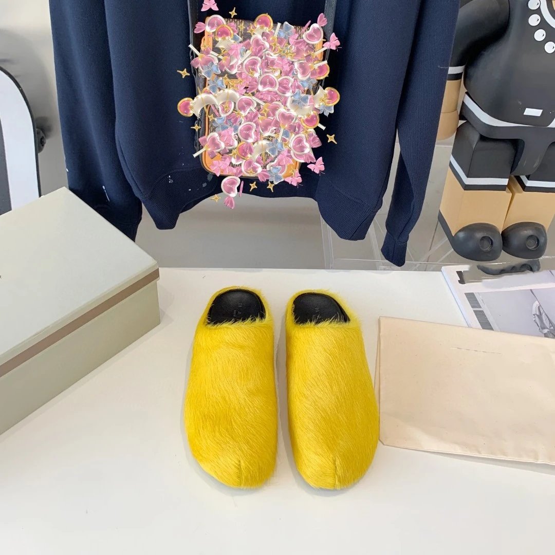 Marni Slides · 2