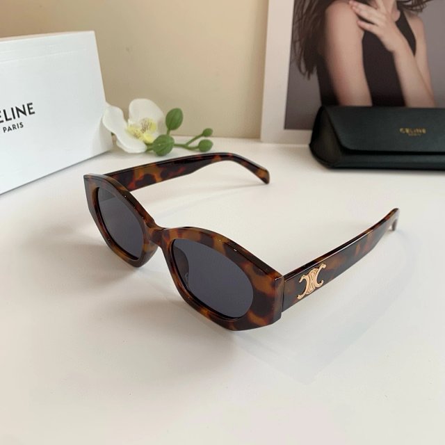 CHANEL sunglasses: seller detail photo 3