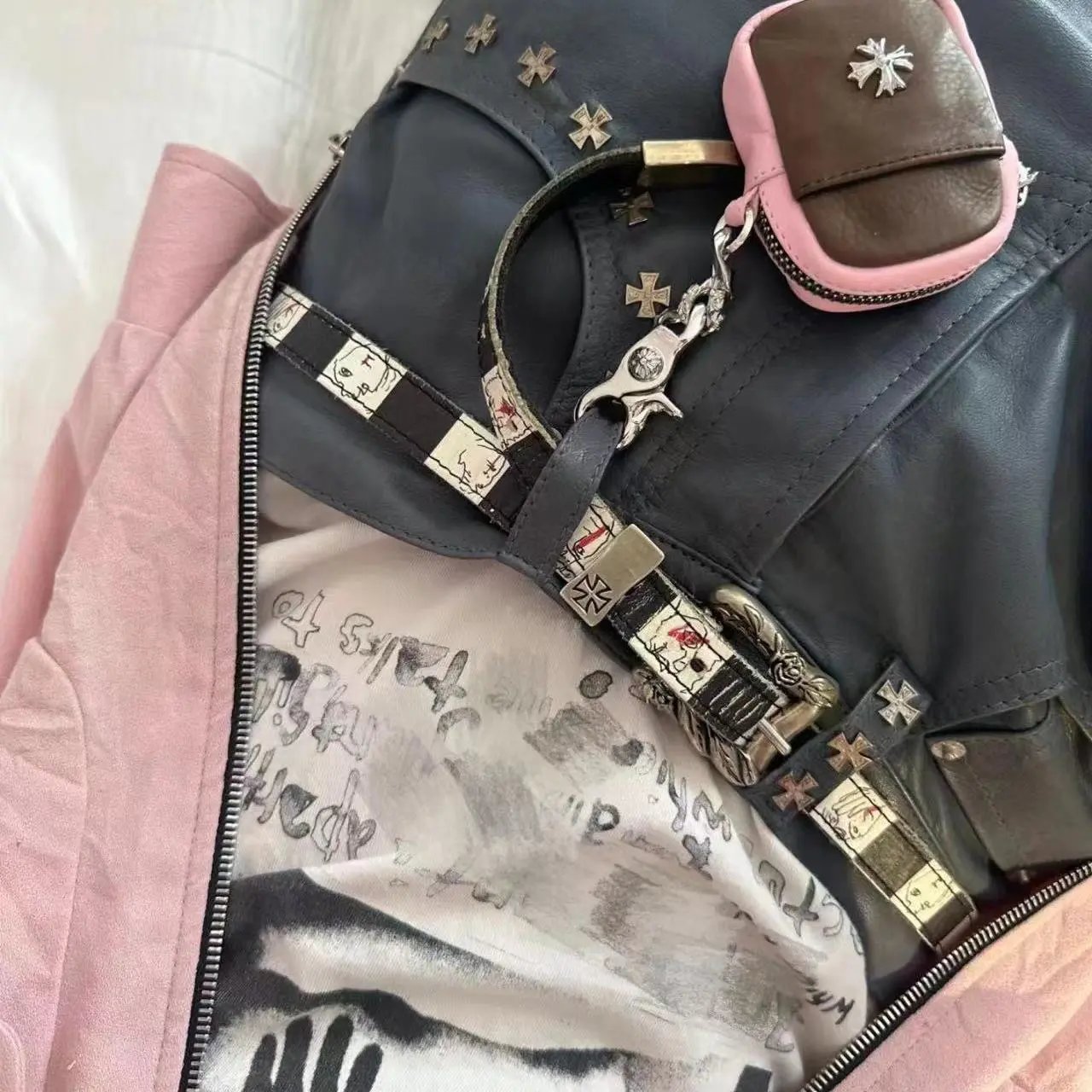Chrome Hearts x Unknown Artist Graphic Print Leather Belt Black White - 3