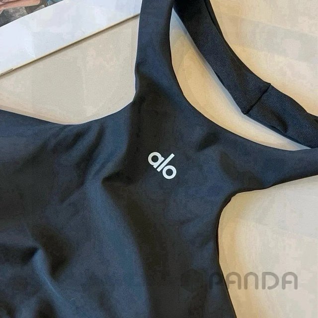 Alo Bikini Suit: seller detail photo 6