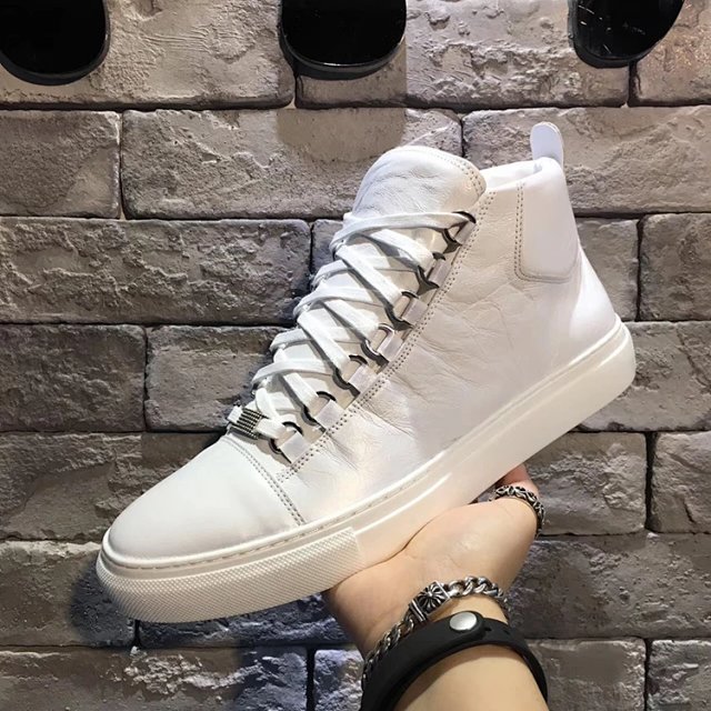 Balenciaga arena: seller detail photo 8