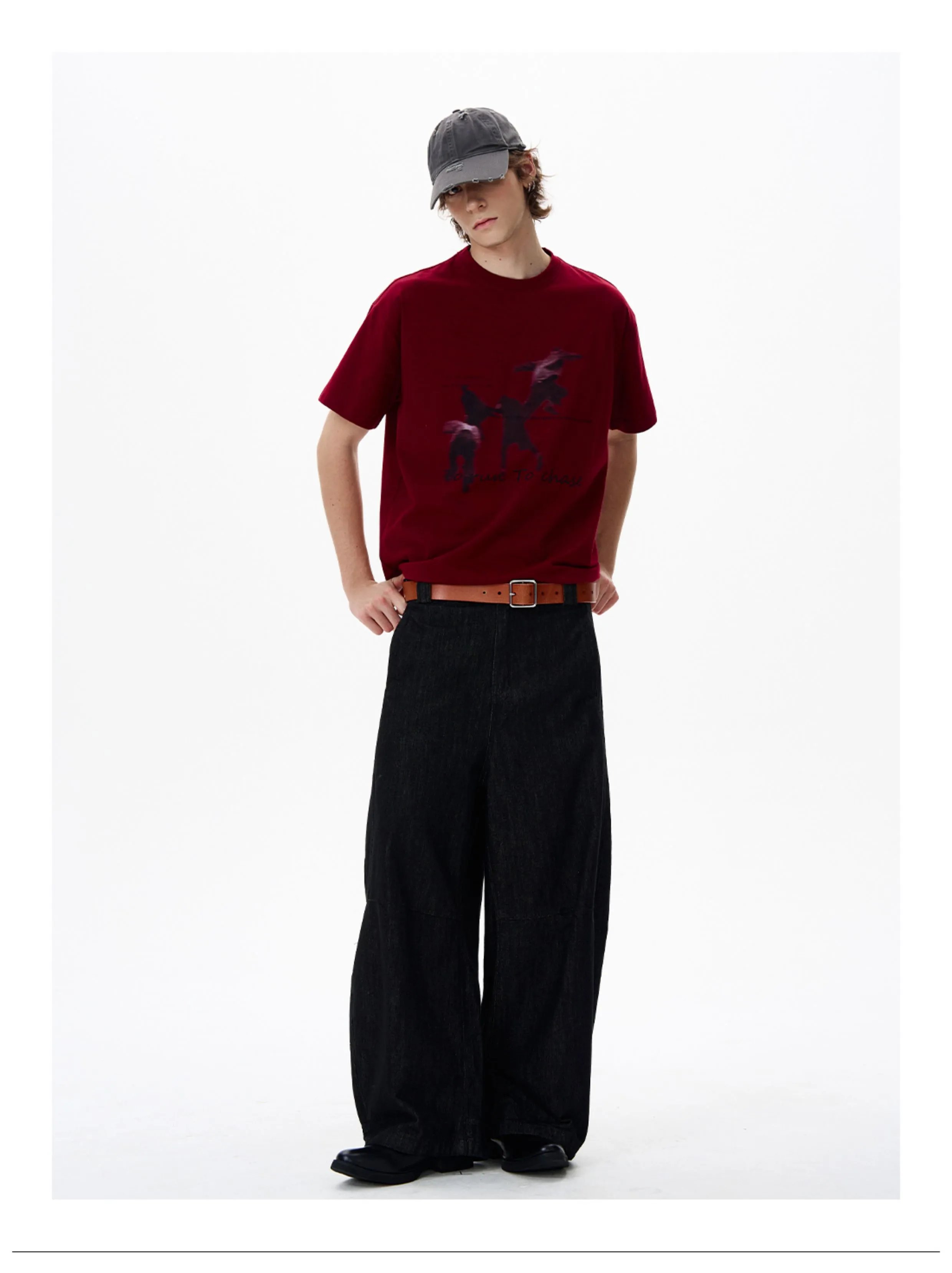Design 'To Run To Chase' Graphic Print Oversized T-Shirt White - 3