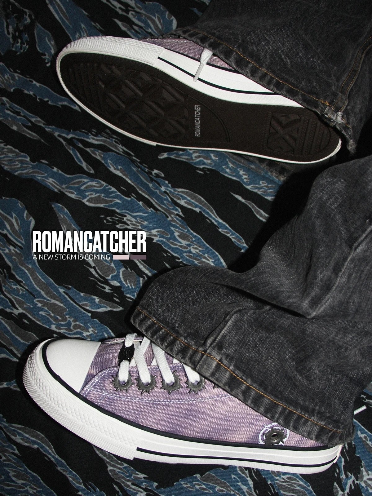 Canvas Canvas Sneakers