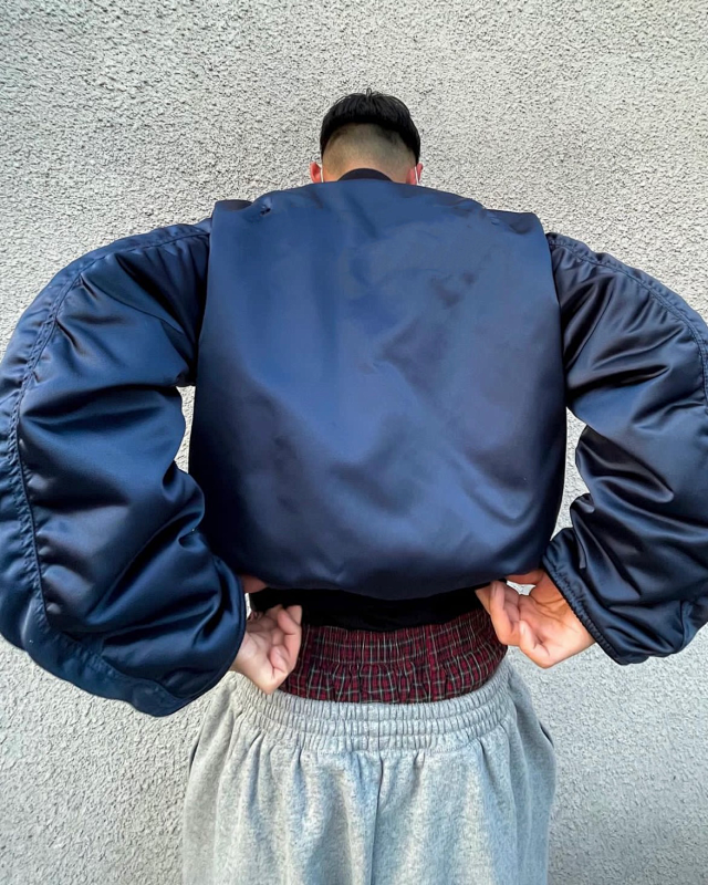 Balenciaga Double Waist Sweatpants: seller detail photo 4