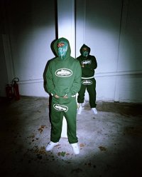 Corteiz Hoodie — seller photo 3