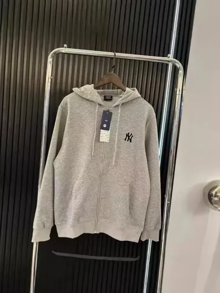 MLB New York Yankees Cream Zip-Up Hoodie - 12