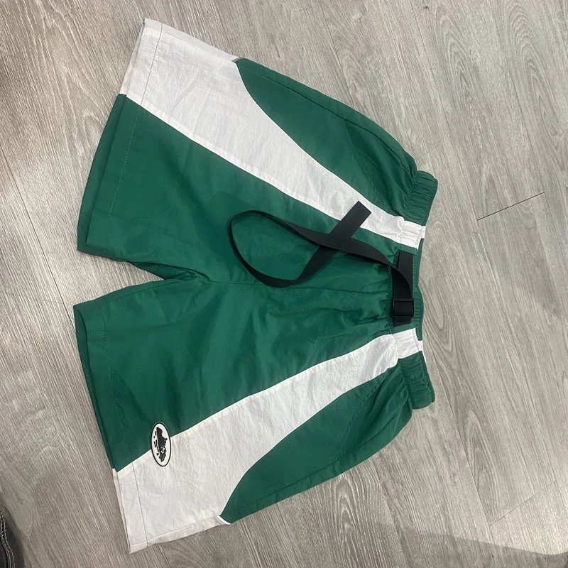 Off-White Diagonal Stripe Yellow Shorts - 12