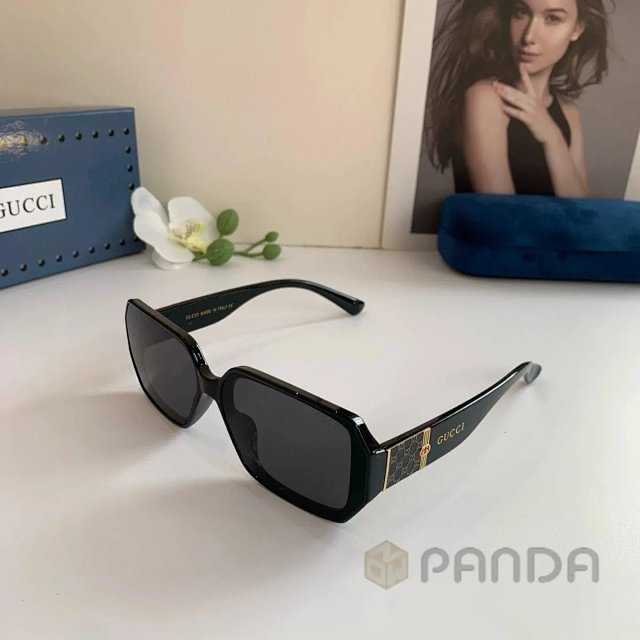 Gucci Sunglasses: seller detail photo 13