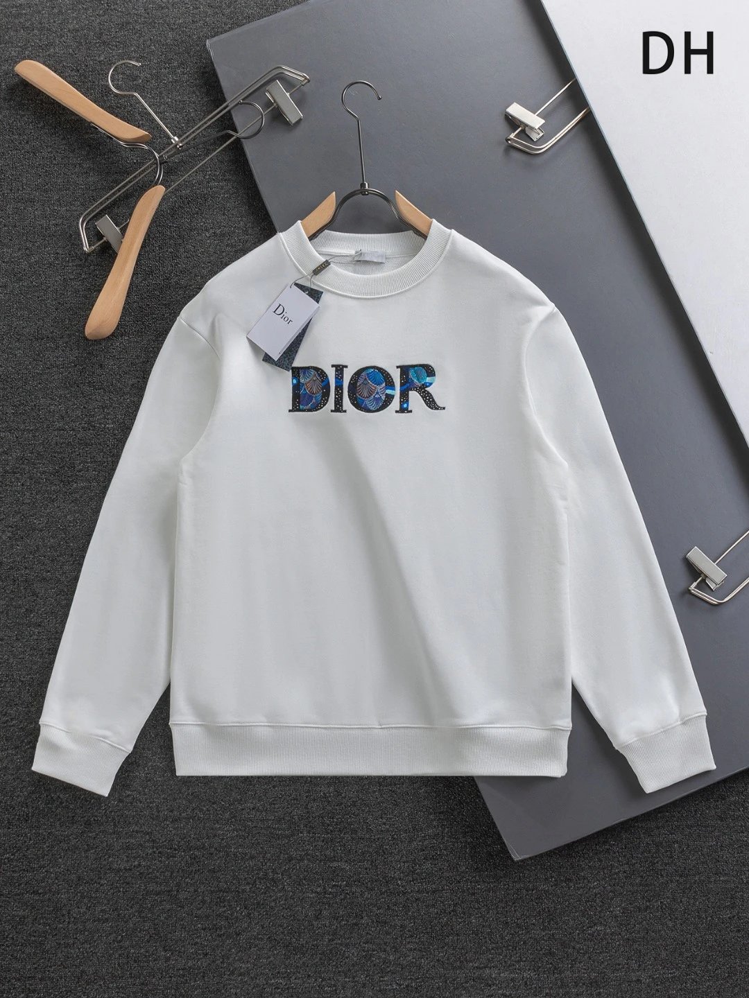 Dior Hoodies & Sweatshirts Crewneck logo sweatshirt — 24