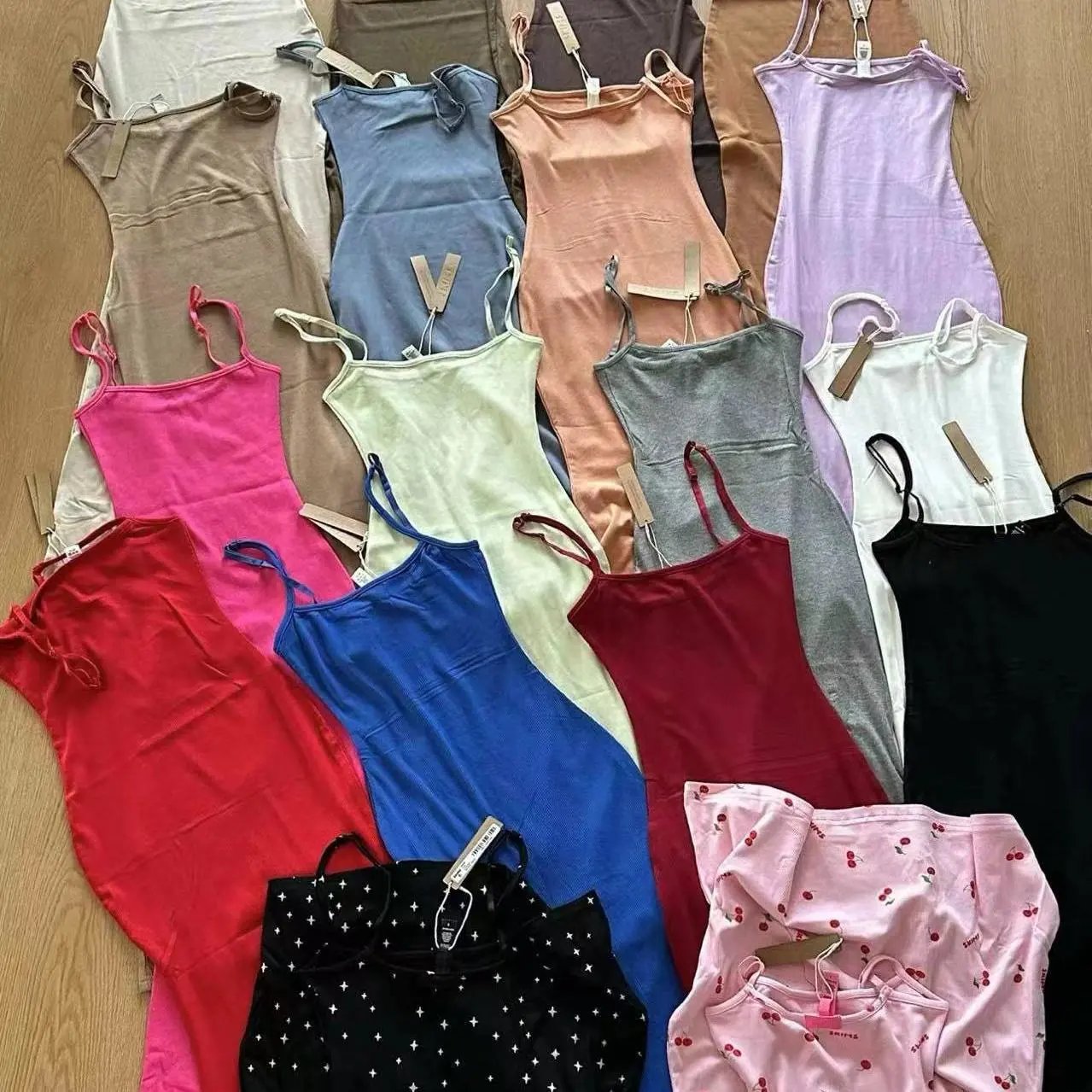 女纯欲风女连衣鱼尾裙 3