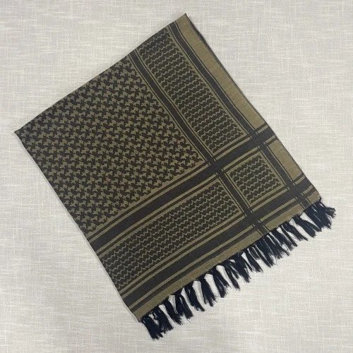 Undercover Scarf · 5
