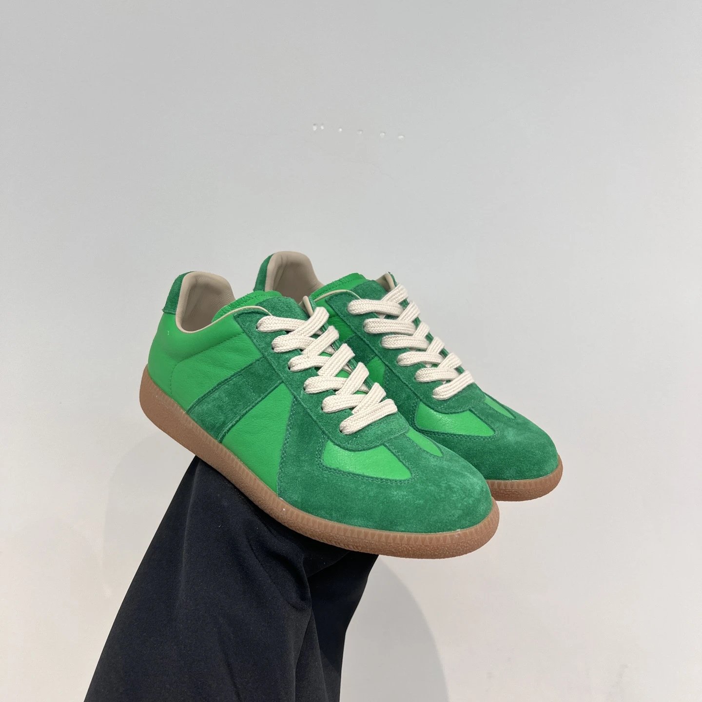 高质量涂鸦泼墨德训鞋pls add whatsapp  15188580278 if u need size guid 15