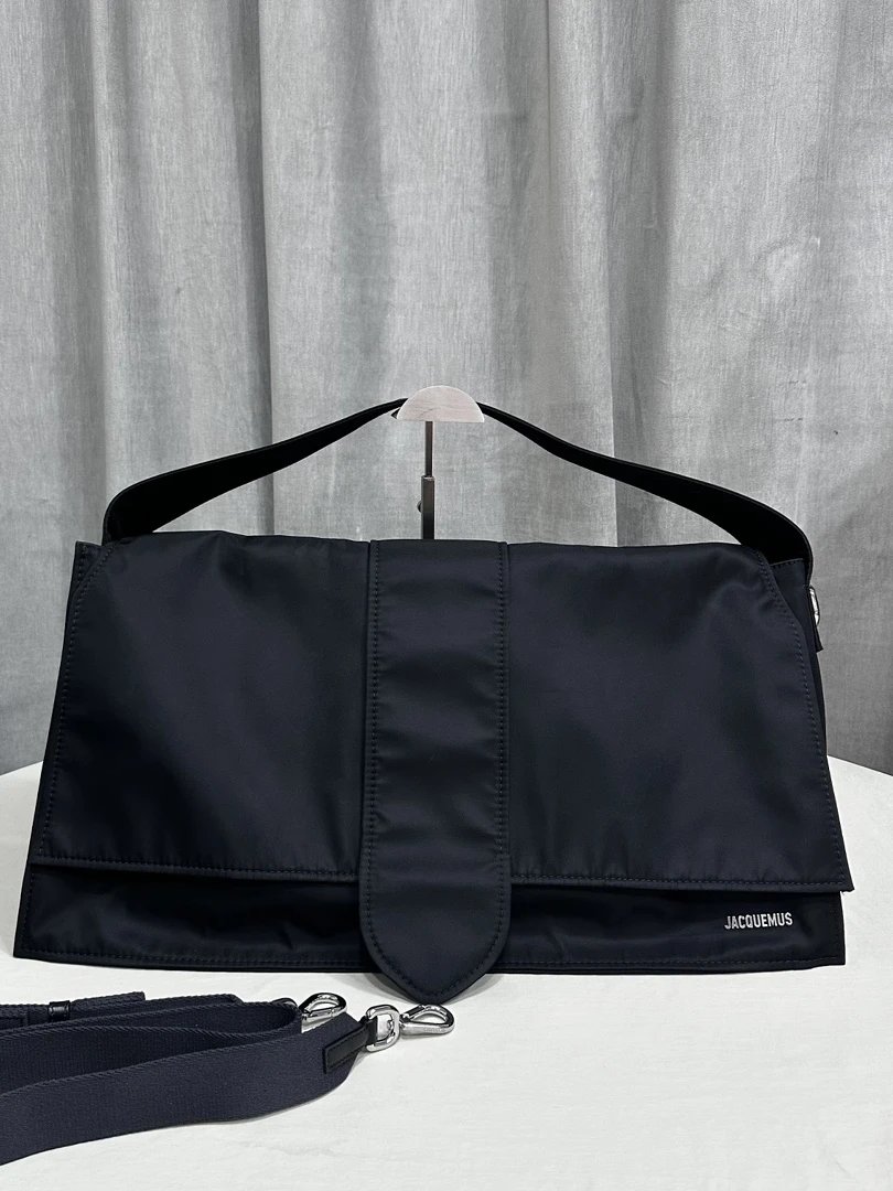 Jacquemus Crossbody Shoulder Handbag 6