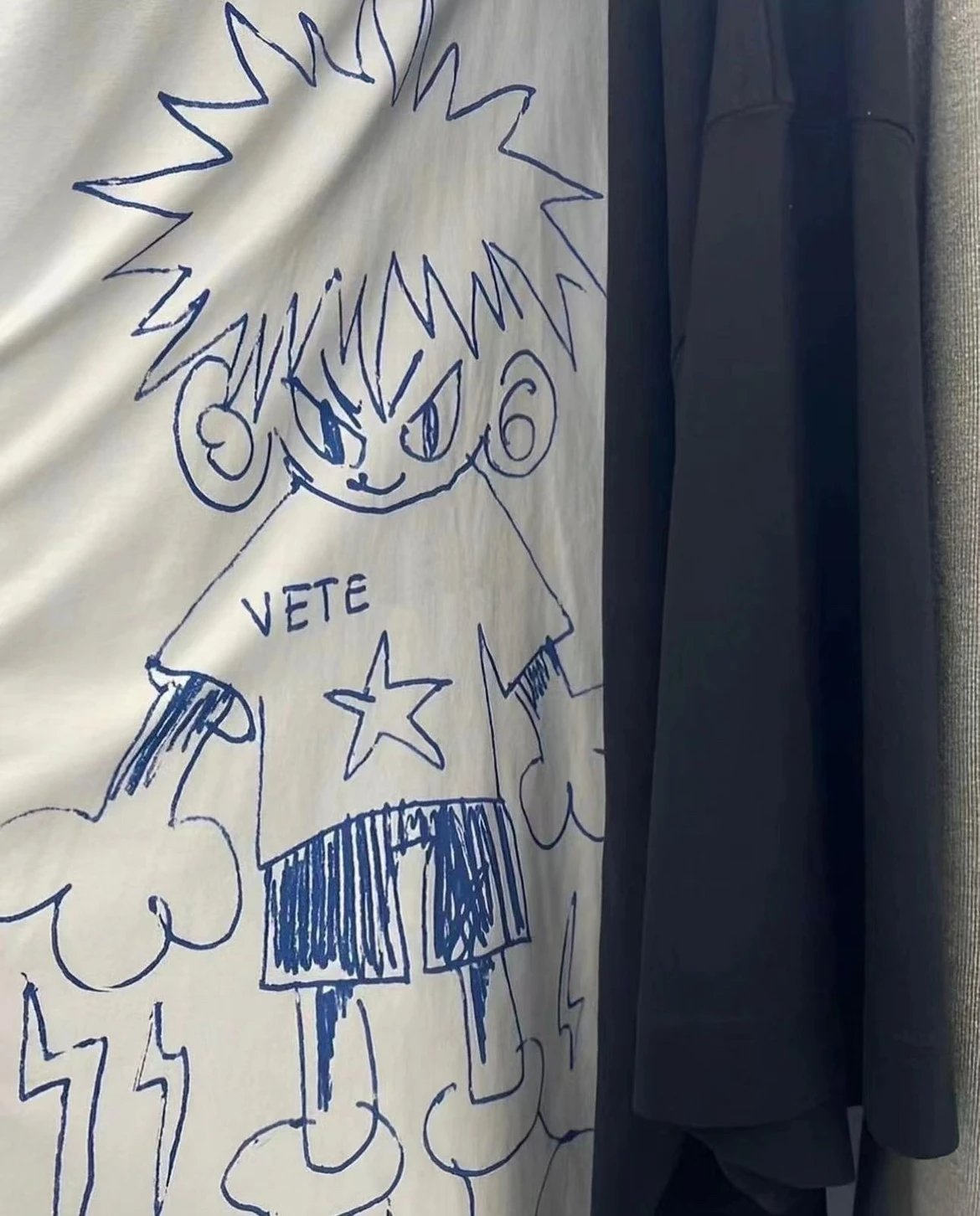 Design Vete x Limited Edition Cartoon Character White T-Shirt T-Shirts - 11
