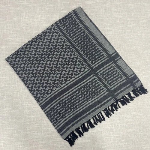 Undercover Scarf · 4