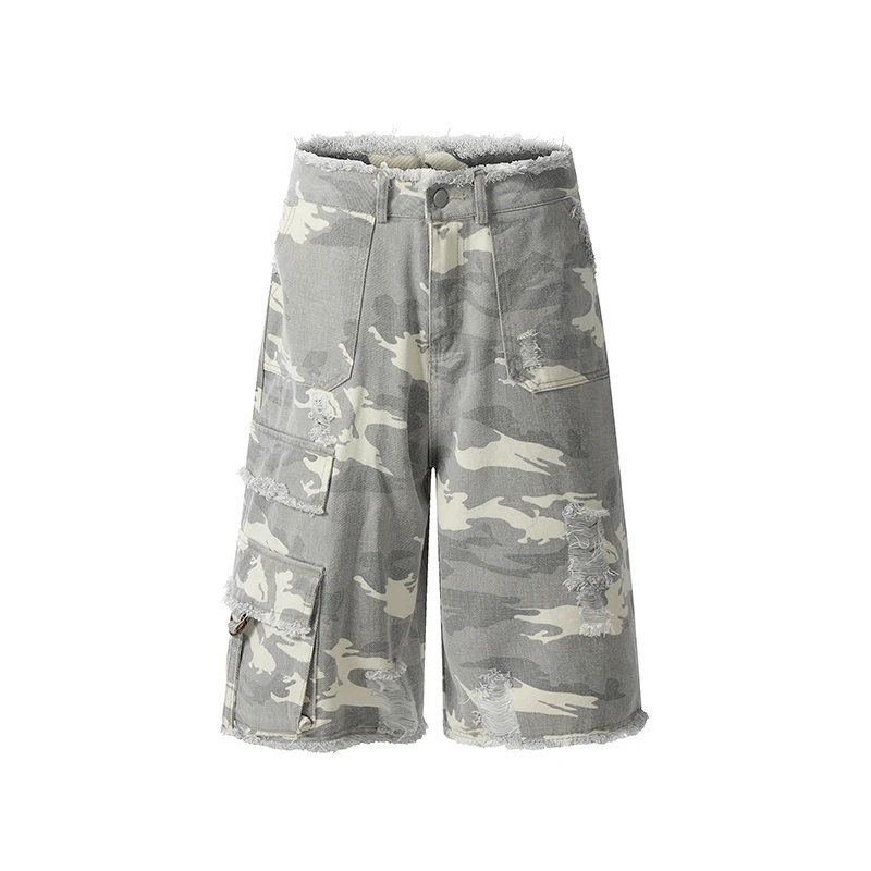 Other GS.86283313 Cargo Shorts Distressed Camo