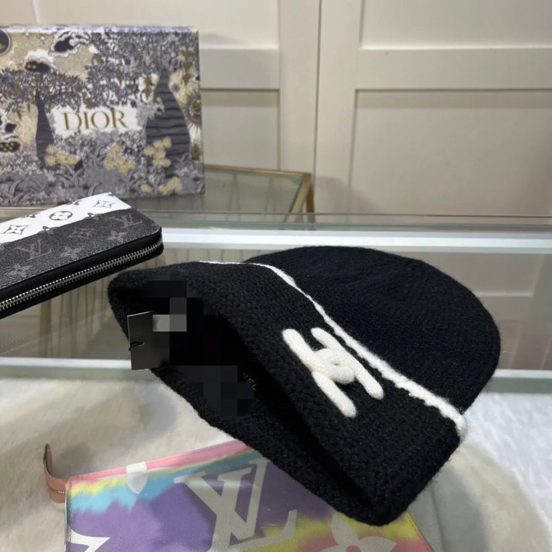 Chanel Hat foto 2