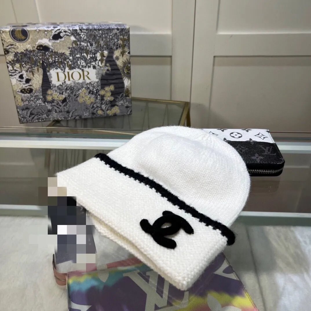 Chanel Hat foto 3