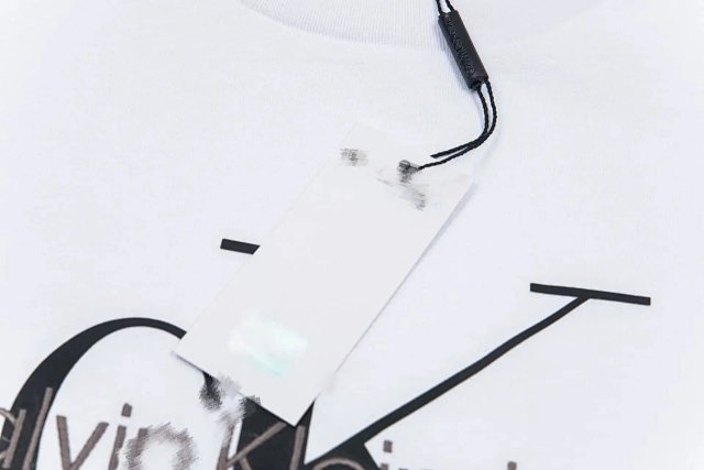 Calvin klein: seller detail photo 6