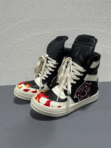 Design McDonald's x Custom High-Top Sneakers Red and Yellow Sneakers - 3