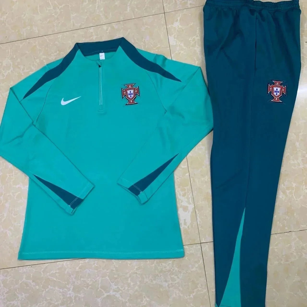 Half Zip Tracksuit photo 3