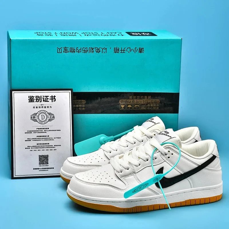 Women's Panda Board Shoes photo 3
