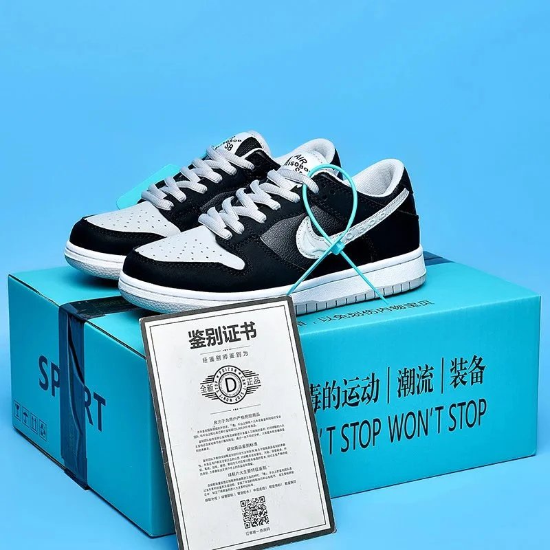 Women's Panda Board Shoes photo 8