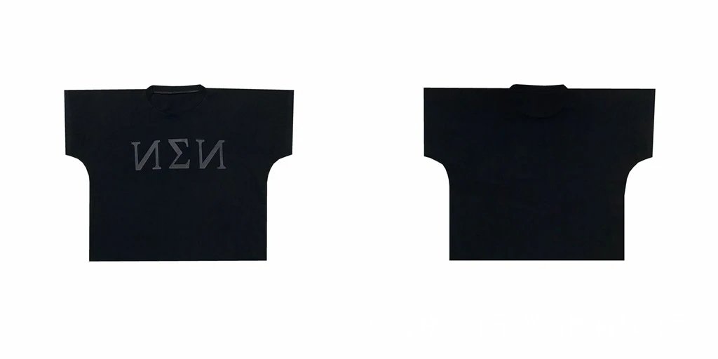 Gosha 一体裁剪黑色
