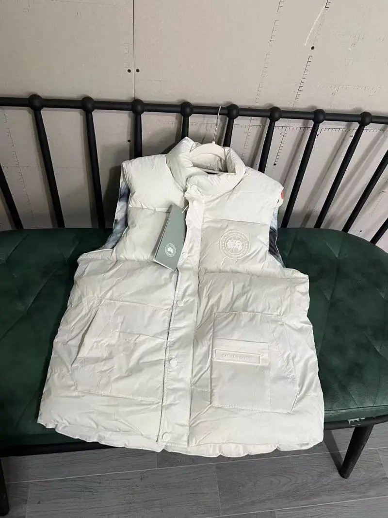 Canada Goose Down Jackets Fur-Trim Hooded Jacket — 28