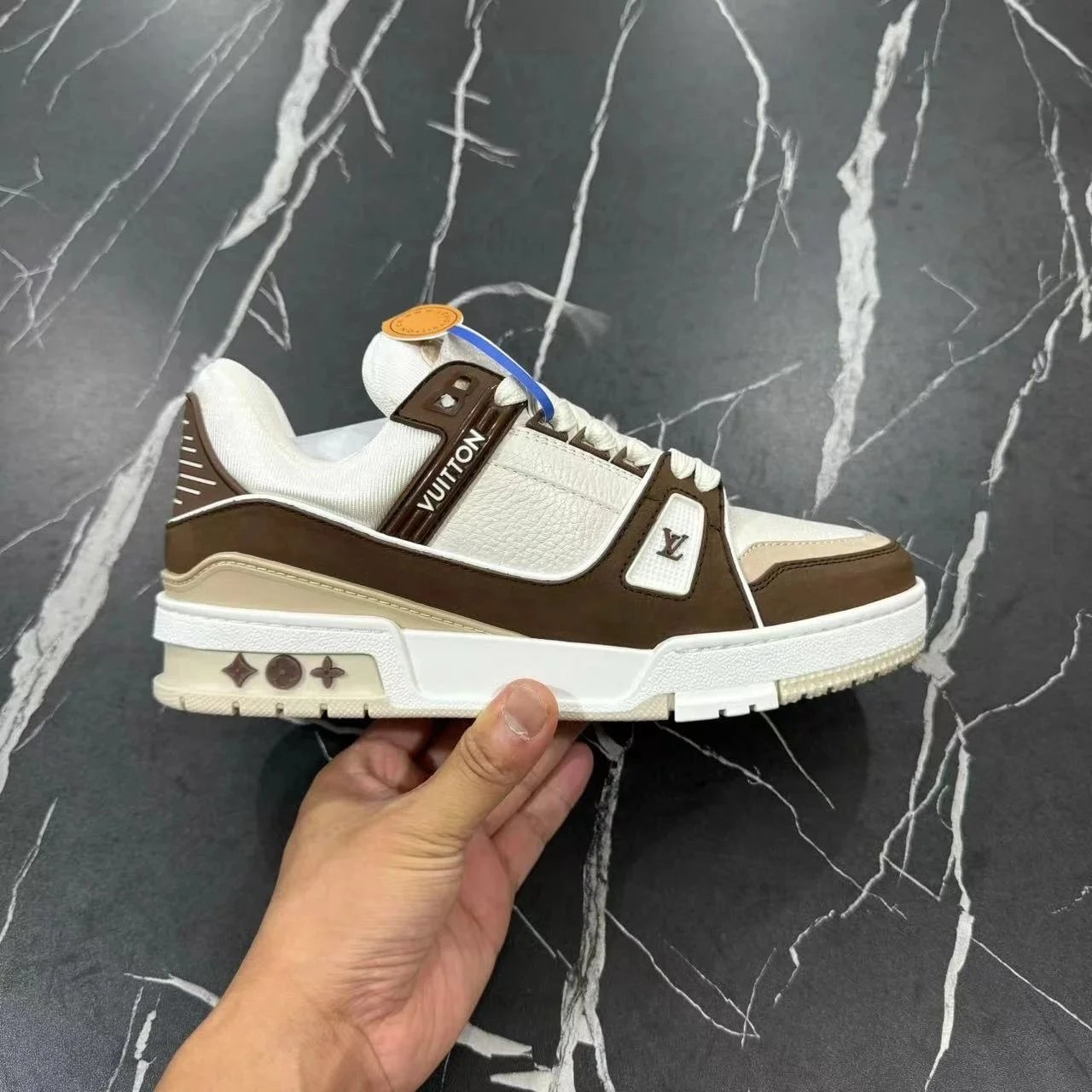 Product view 33