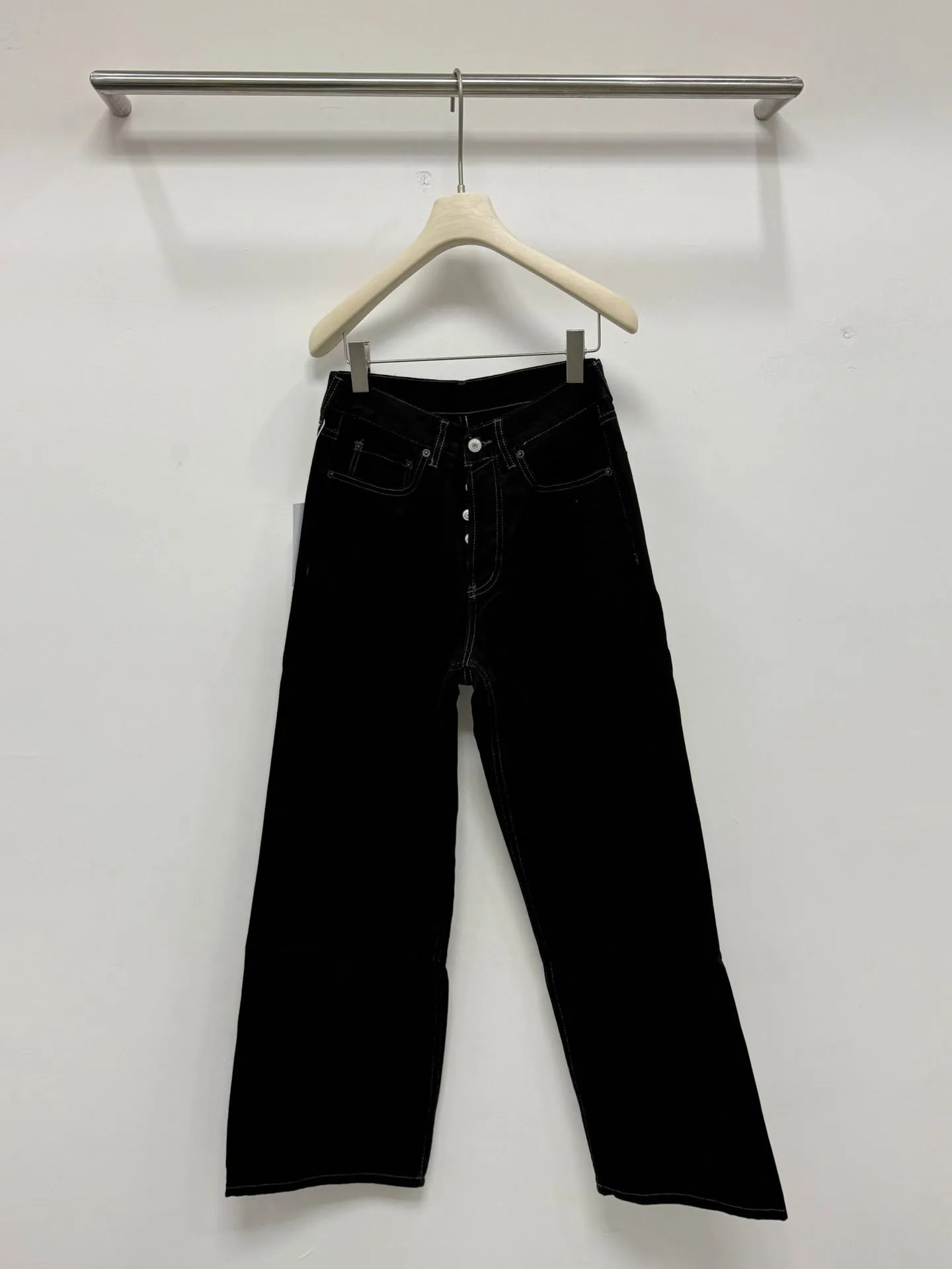 AC-Solid Black-Straight Leg