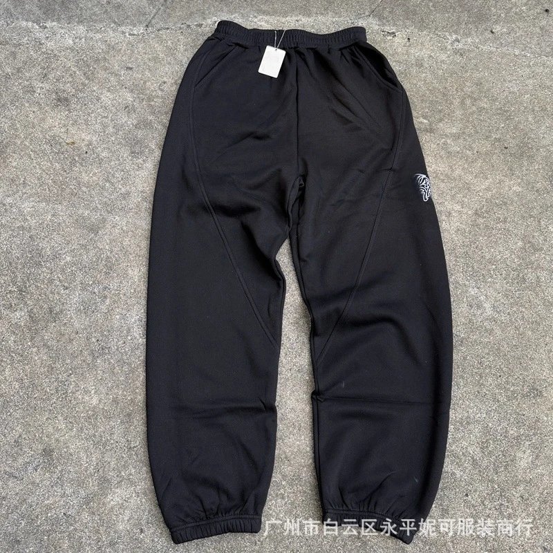 Oversized Hoodie and Sweatpants photo 2