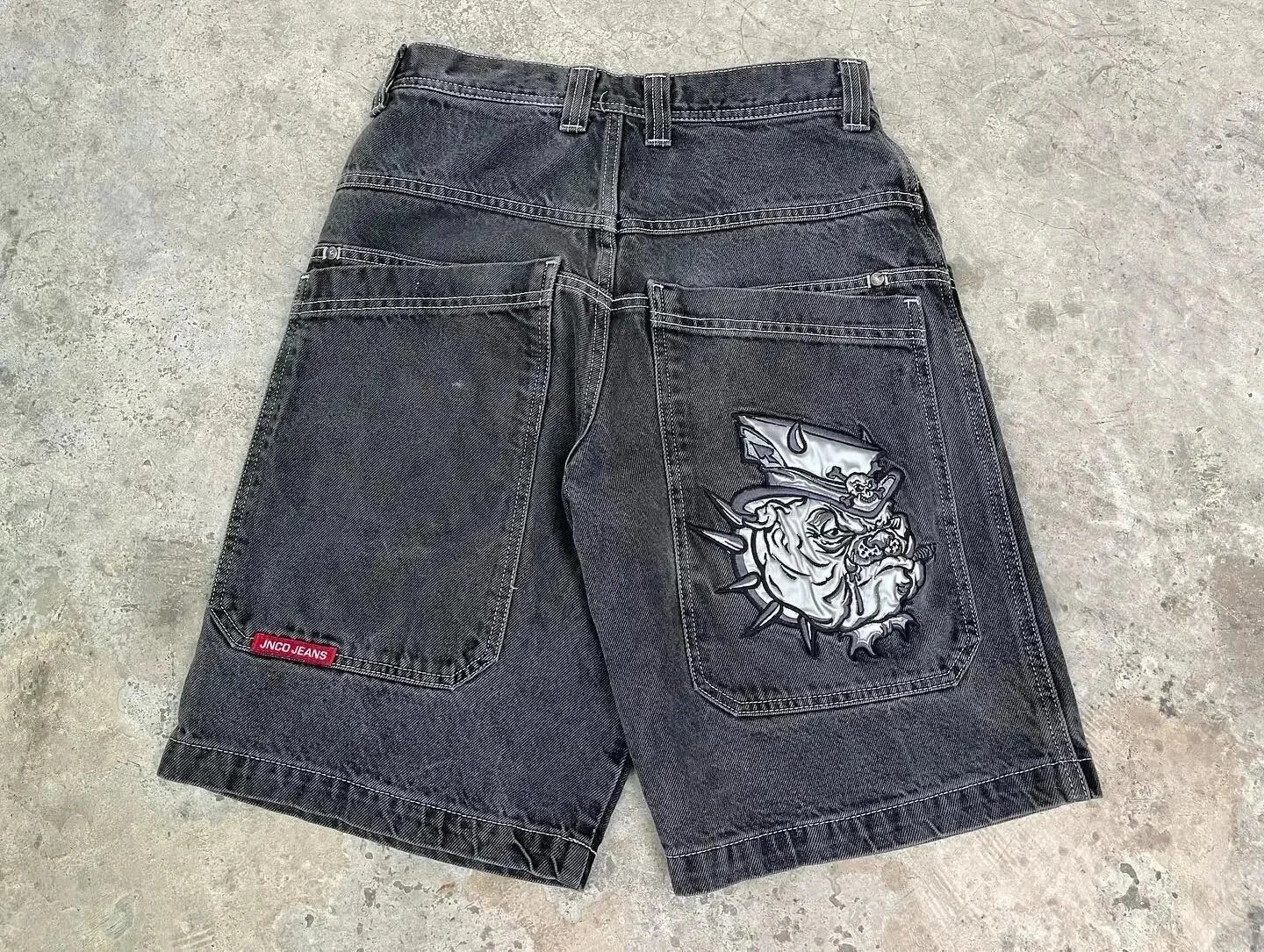 JNCO Shorts Wide-Leg Denim with Embroidered Back-Pocket Graphic — D12 black and gray