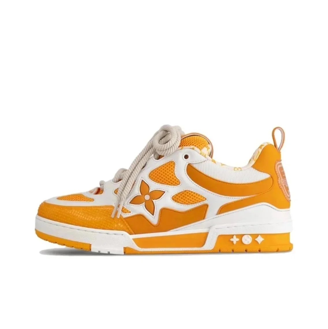 White and Orange 1AC534