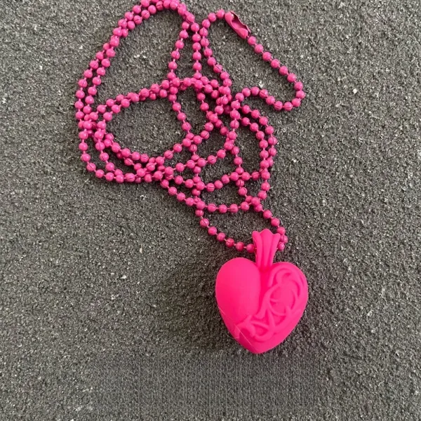 Design Heart Pendant Necklace Pink Jewelry - 1