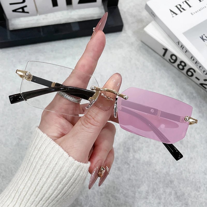White to pink (anti blue light color changing lens)