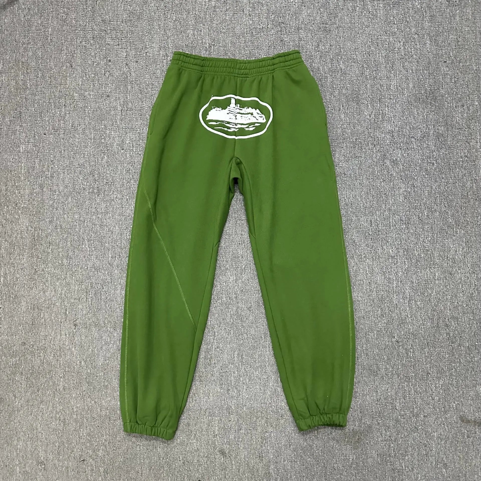810 Dark Green