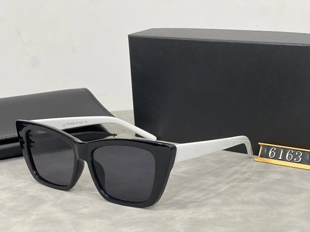 Sunglasses: seller detail photo 7