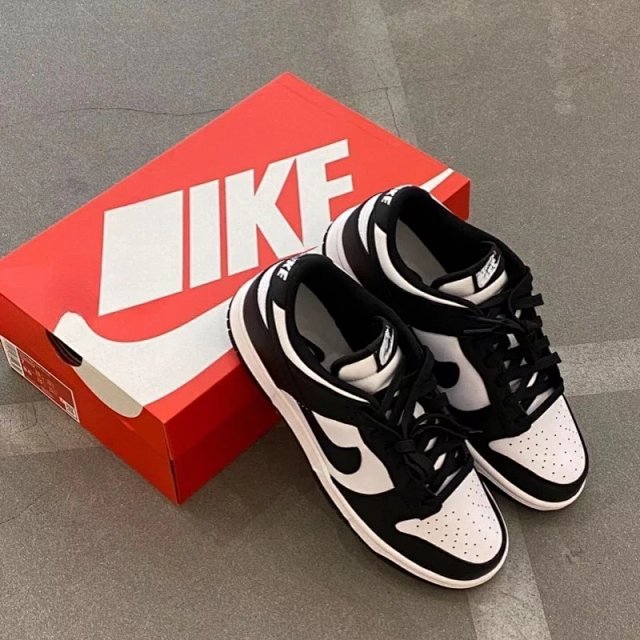 Nike Dunk Panda: seller detail photo 9