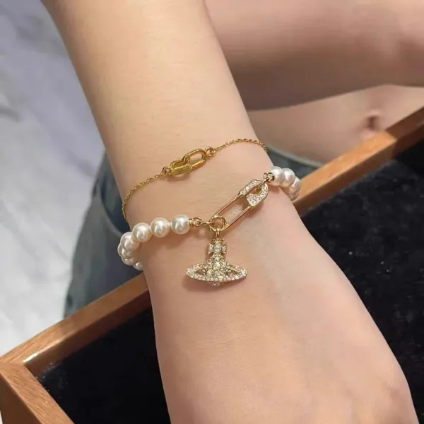 Vivienne Westwood Orb Pearl Safety Pin Bracelet Gold Jewelry - 1