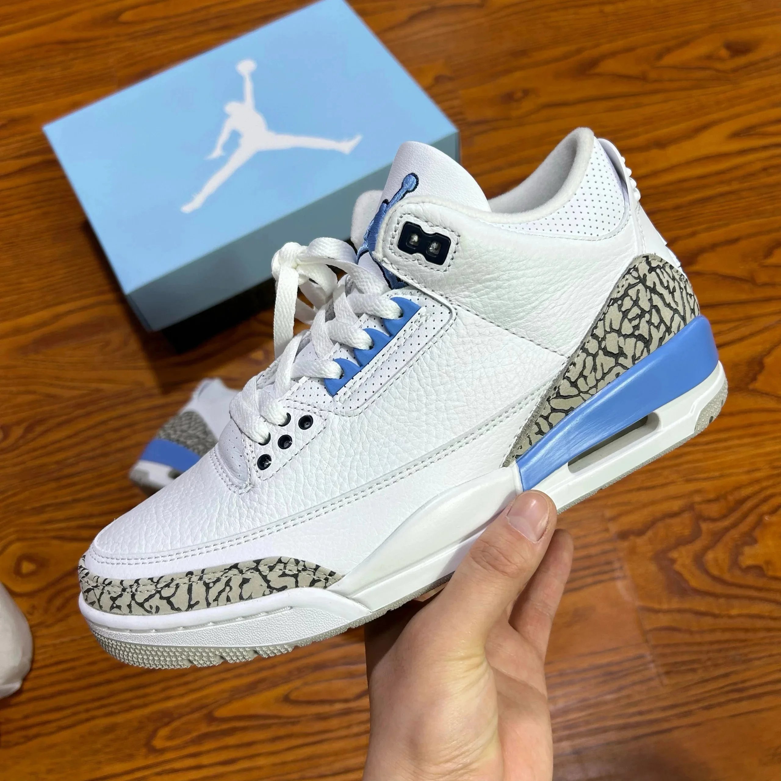 Aj3 北卡蓝
