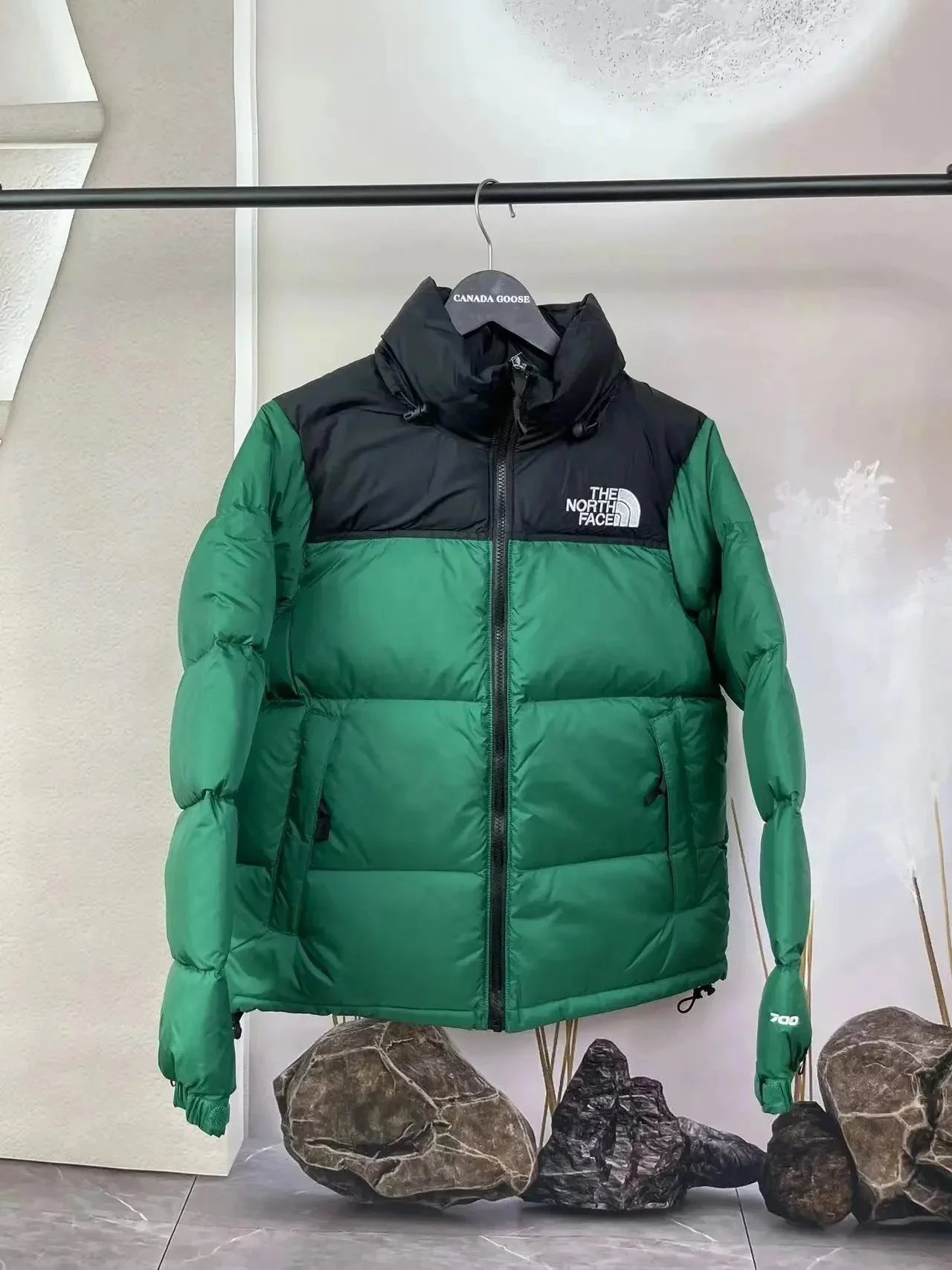 dark green
